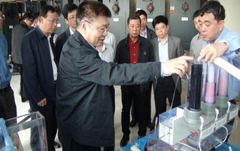福建省委常委、乐山市委书记王蒙徽及有关部门掌管人一行莅临公司视察